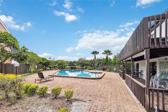4570 Tower Pine Rd Ge, Unit Ge, Orlando, FL 32839 - community pool with a patio area
