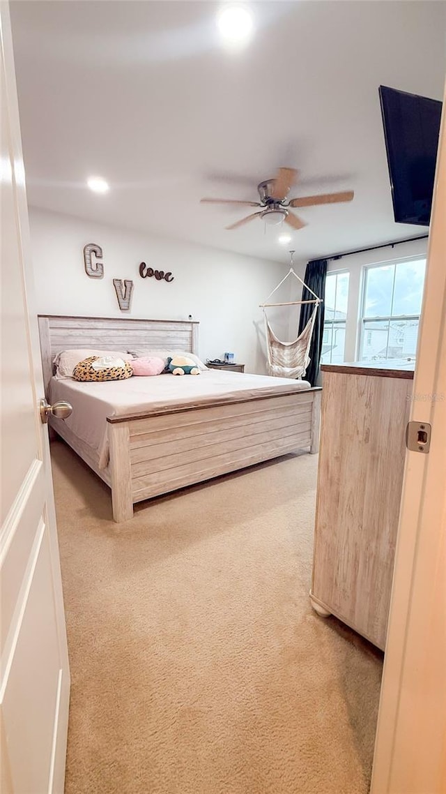721 Benoi Dr, Davenport, FL 33896 - bedroom featuring light colored carpet and recessed lighting