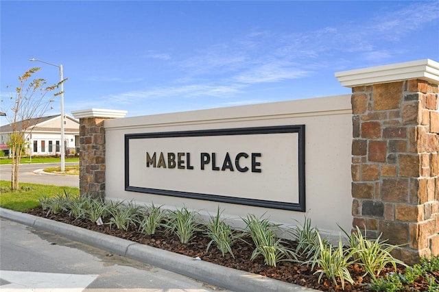 657 Hennepin Loop, Lake Wales, FL 33898 - view of community sign