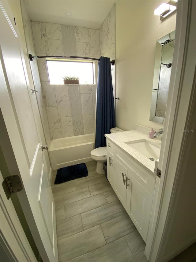 2408 Conroy Ave N, Lehigh Acres, FL 33971 - full bath with shower / bathtub combination with curtain and vanity