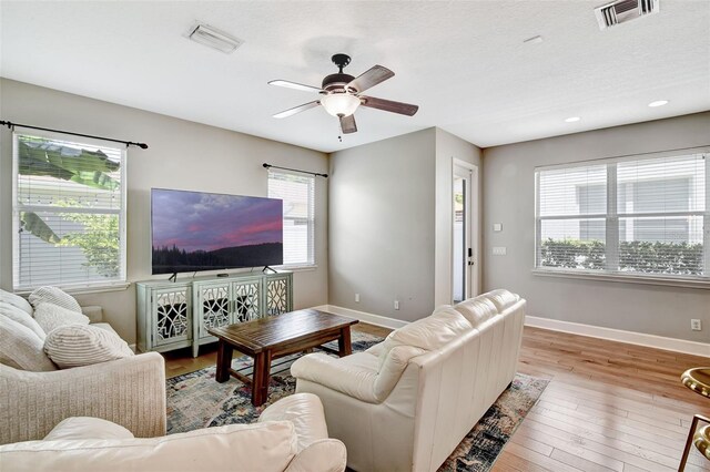 1607 Wilson Ave, Orlando, FL 32804 - photo 12