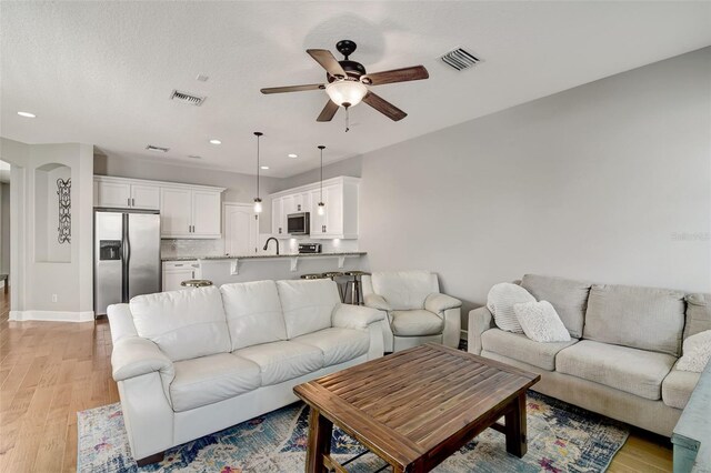 1607 Wilson Ave, Orlando, FL 32804 - photo 13