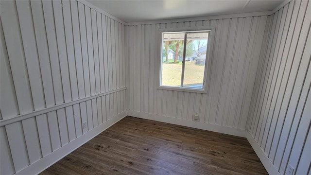 10301 US Highway 27 Unit 94B, Clermont, FL 34711 - spare room with dark wood-type flooring