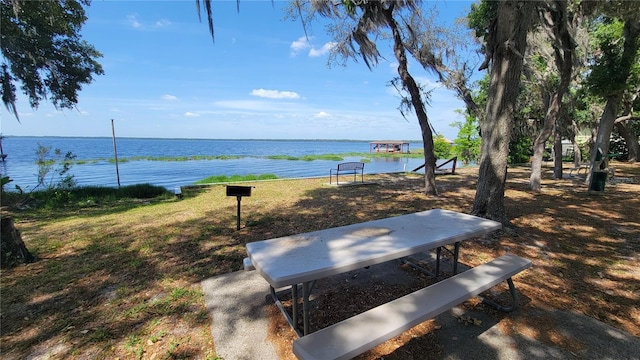 10301 US Highway 27 Unit 94B, Clermont, FL 34711 - view of property's community with a water view