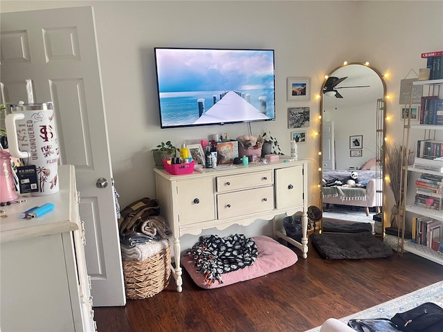 421 Bridle Path, Casselberry, FL 32707 - bedroom with wood finished floors