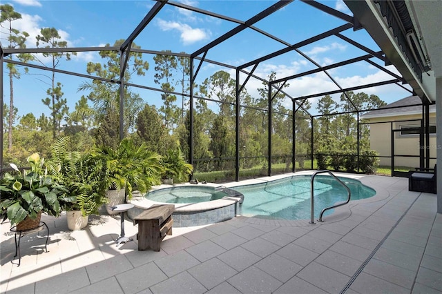 2772 Southland St, Saint Cloud, FL 34772 - view of pool with a patio area, a pool with connected hot tub, and a lanai
