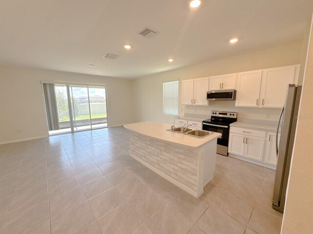 2278 Tay Wes Dr, Saint Cloud, FL 34771 - photo 3