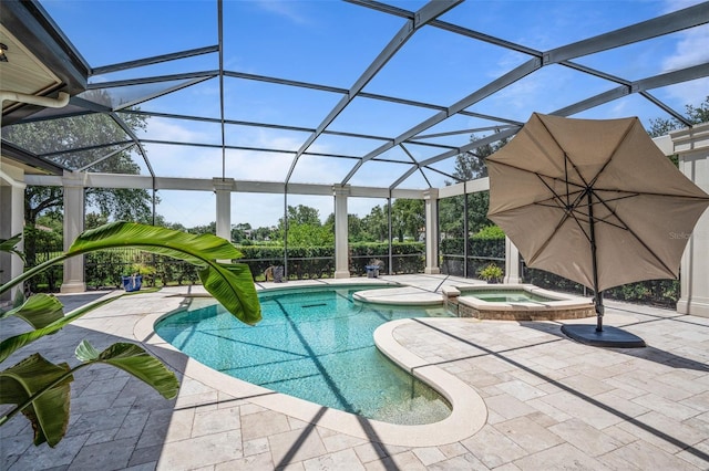 9905 Lanai View Ct, Windermere, FL 34786 - view of pool featuring a patio area, glass enclosure, and a pool with connected hot tub