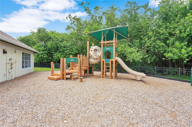 746 Stonewyk Way, Kissimmee, FL 34744 - communal playground featuring view of wooded area