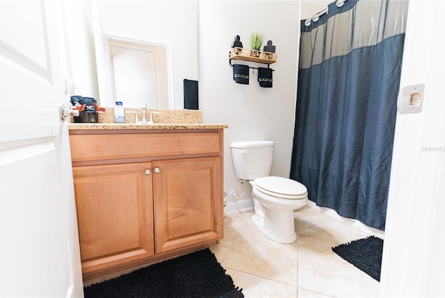4928 Cortland Dr, Davenport, FL 33837 - full bathroom featuring vanity, tile patterned floors, and curtained shower