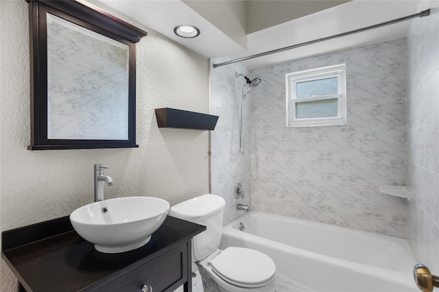878 Elgin Dr, Winter Springs, FL 32708 - bathroom featuring vanity, shower / bathtub combination, and a textured wall