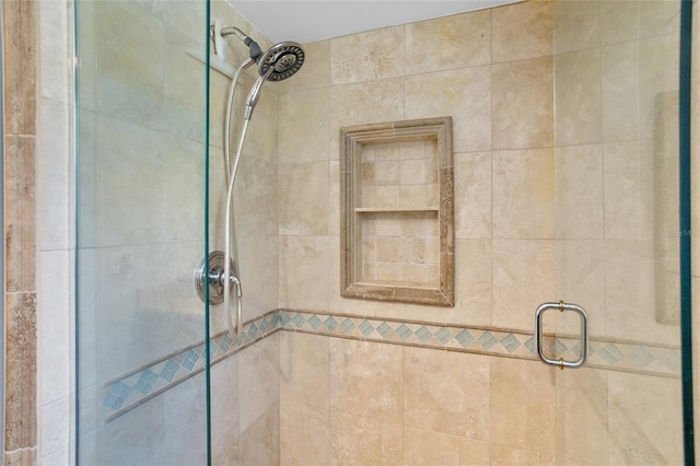 878 Elgin Dr, Winter Springs, FL 32708 - bathroom featuring a stall shower