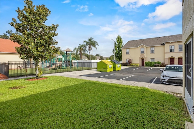 2867 Club Cortile Cir, Kissimmee, FL 34746 - view of yard