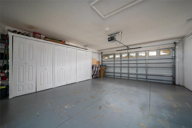 5100 Violet Ln, Kissimmee, FL 34758 - garage featuring a garage door opener