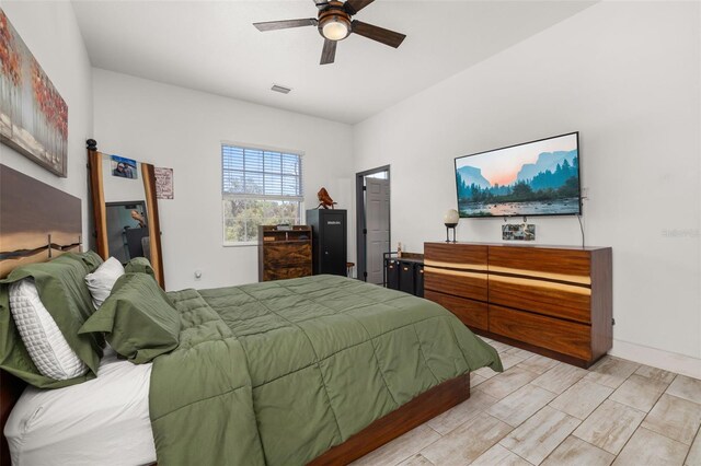 2576 R E Byrd Rd, Frostproof, FL 33843 - bedroom with ceiling fan