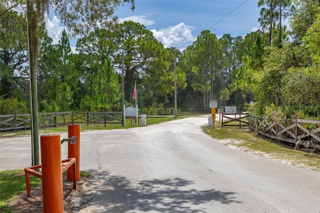 2576 R E Byrd Rd, Frostproof, FL 33843 - view of street with view of wooded area