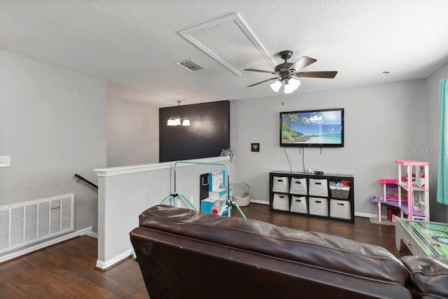 3221 Bayflower Ave, Harmony, FL 34773 - photo 28