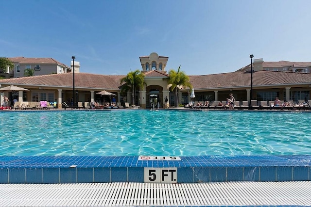 4862 Cayview Ave Unit 40409, Orlando, FL 32819 - view of community pool