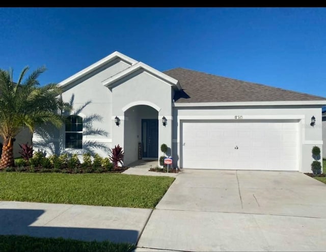 820 Cambridge Dr, Winter Haven, FL 33881 - photo 1