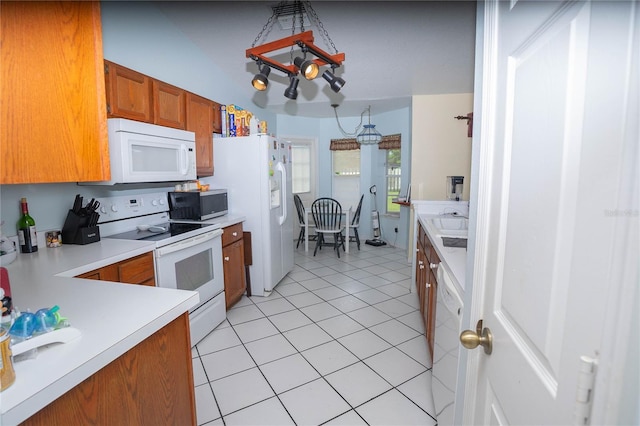 2773 Woodstream Cir, Kissimmee, FL 34743 - photo 2