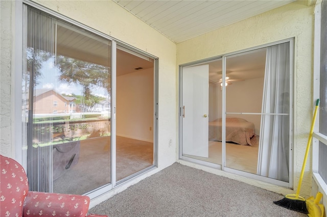 3205 Sabal Palms Ct Unit A, Kissimmee, FL 34747 - unfurnished sunroom featuring ceiling fan