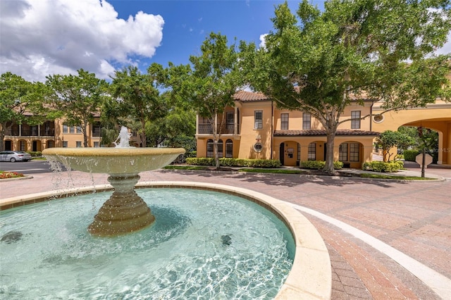 502 Mirasol Cir Unit 103, Kissimmee, FL 34747 - view of pool