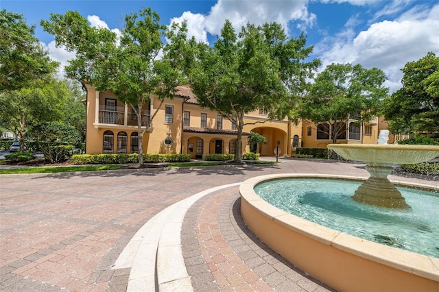 502 Mirasol Cir Unit 103, Kissimmee, FL 34747 - view of swimming pool