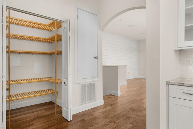 502 Mirasol Cir Unit 103, Kissimmee, FL 34747 - view of pantry