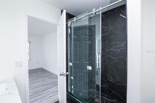 1101 Sandestin Way, Orlando, FL 32824 - full bath featuring a marble finish shower and wood finished floors