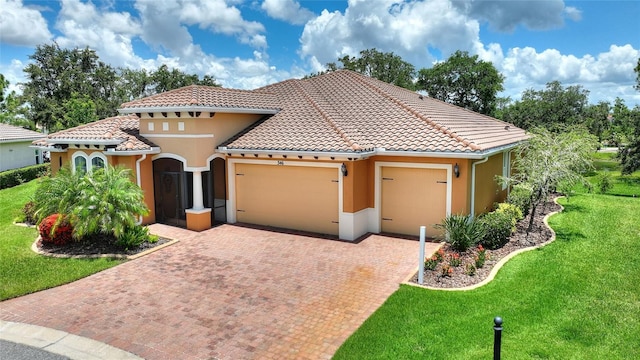 346 Treviso Dr, Kissimmee, FL 34759 - photo 1