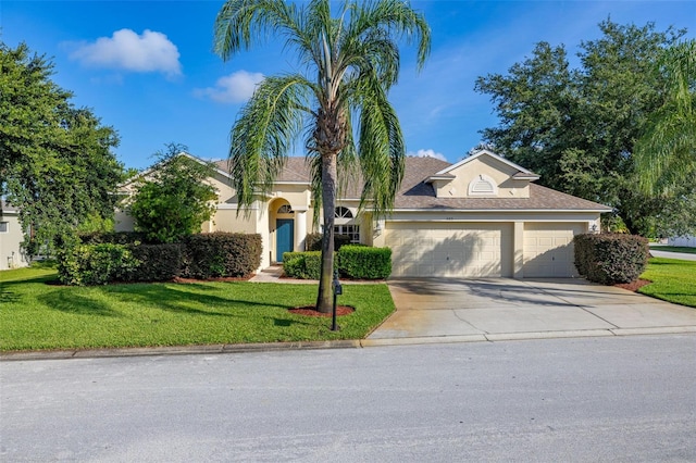305 Grand Reserve Dr, Davenport, FL 33837 - photo 1