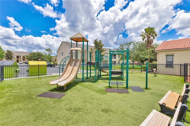 2855 Club Cortile Cir, Kissimmee, FL 34746 - photo 25