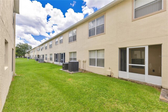 2855 Club Cortile Cir, Kissimmee, FL 34746 - photo 28
