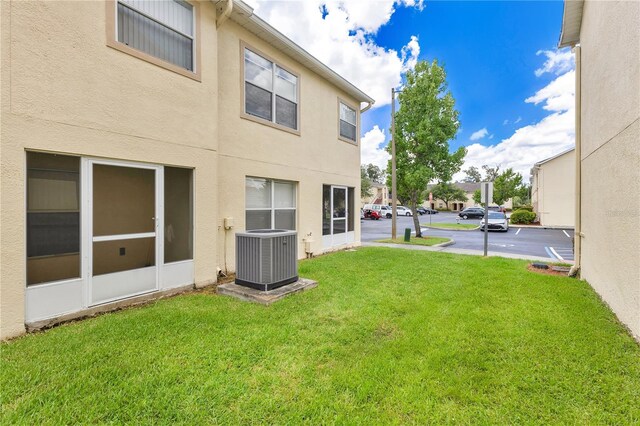 2855 Club Cortile Cir, Kissimmee, FL 34746 - photo 30