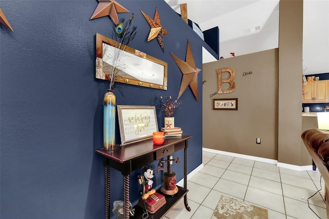 4828 Jeanette Ct, Saint Cloud, FL 34771 - hall featuring tile patterned floors and baseboards