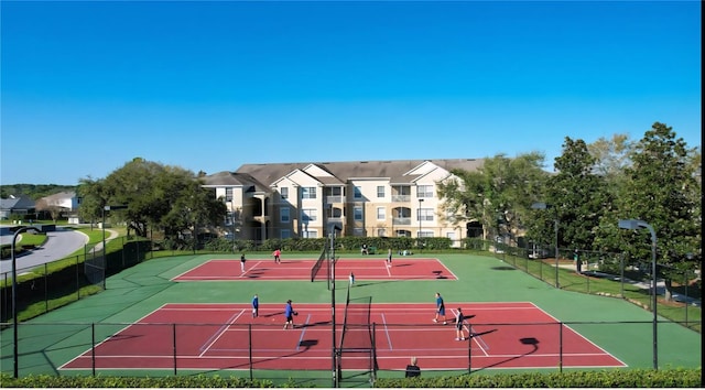 8103 Coconut Palm Way Unit 203, Kissimmee, FL 34747 - view of tennis court with community basketball court