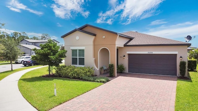 2009 Napoli Dr, Saint Cloud, FL 34771 - photo 2