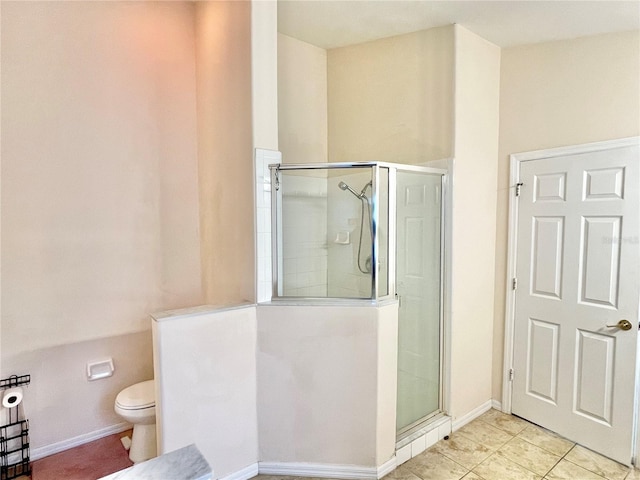 162 Seneca Point Trl, Kissimmee, FL 34746 - full bathroom featuring a shower stall and tile patterned flooring