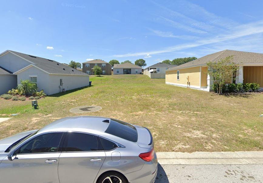 2005 Sloans Outlook Dr, Groveland, FL 34736