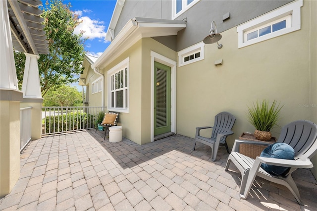 9121 Laureate Blvd, Orlando, FL 32827 - view of patio / terrace
