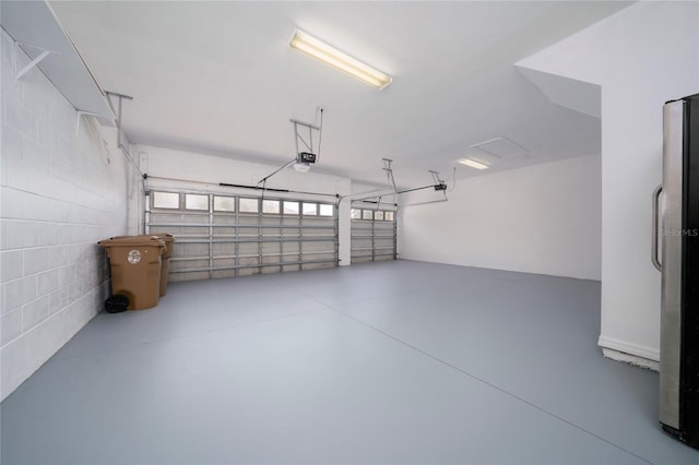 1950 Windward Oaks Ct, Kissimmee, FL 34746 - garage with a garage door opener