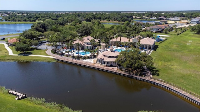 1950 Windward Oaks Ct, Kissimmee, FL 34746 - aerial view of a pool and a large body of water