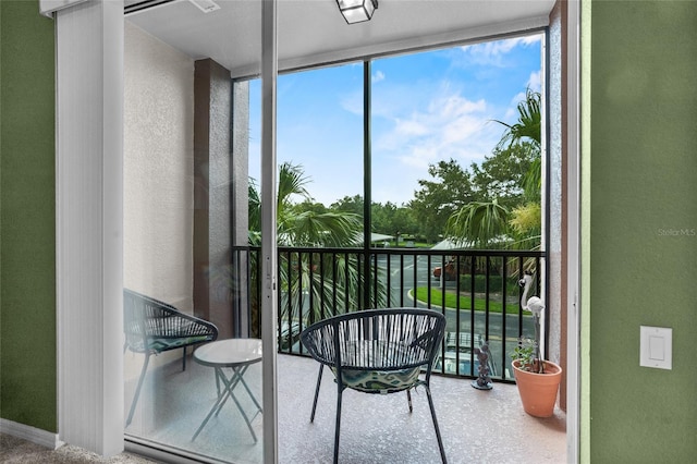 1351 Venezia Ct Unit 201, Davenport, FL 33896 - view of sunroom