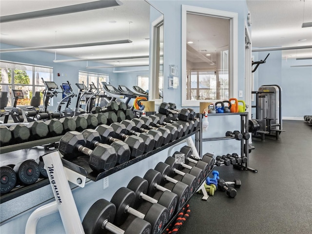 1351 Venezia Ct Unit 201, Davenport, FL 33896 - view of gym