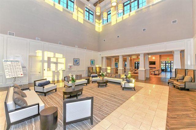 17109 Kenton Ter, Bradenton, FL 34202 - lobby with a decorative wall and a high ceiling