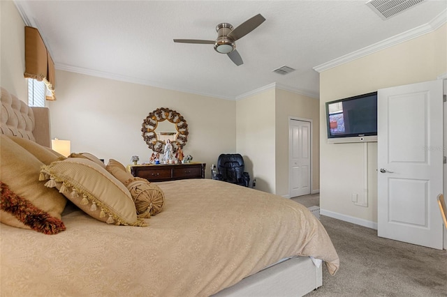 1452 Mickelson Ct, Davenport, FL 33896 - carpeted bedroom featuring crown molding and a ceiling fan