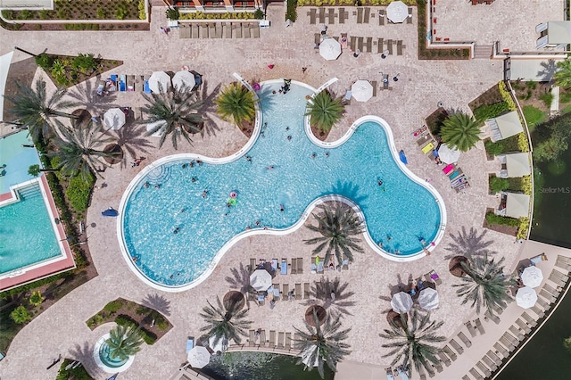 2708 Camaro Dr, Kissimmee, FL 34746 - bird's eye view of a pool