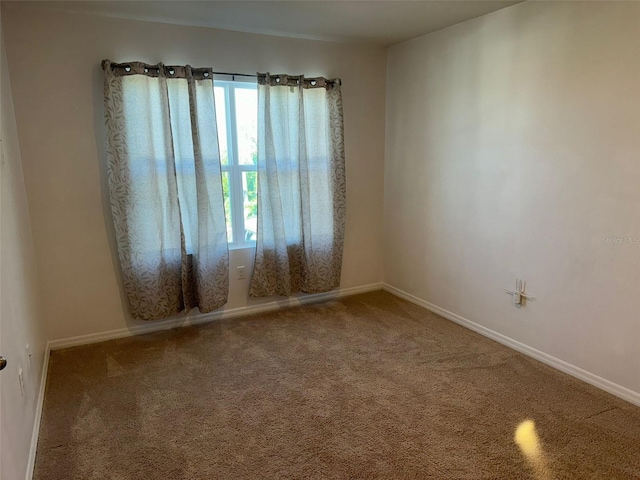 636 Autumn Stream Drive St, Auburndale, FL 33823 - spare room featuring carpet flooring