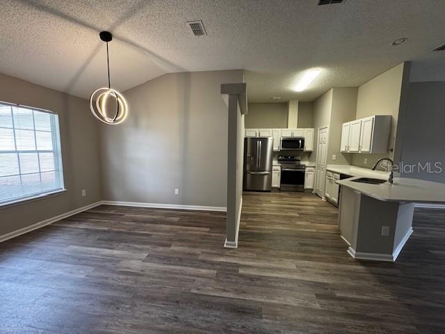 8520 Star Leaf Ct, Jacksonville, FL 32210 - photo 2
