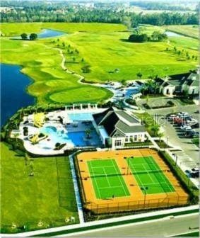 2231 Crofton Springs Ct, Davenport, FL 33837 - bird's eye view of a large body of water